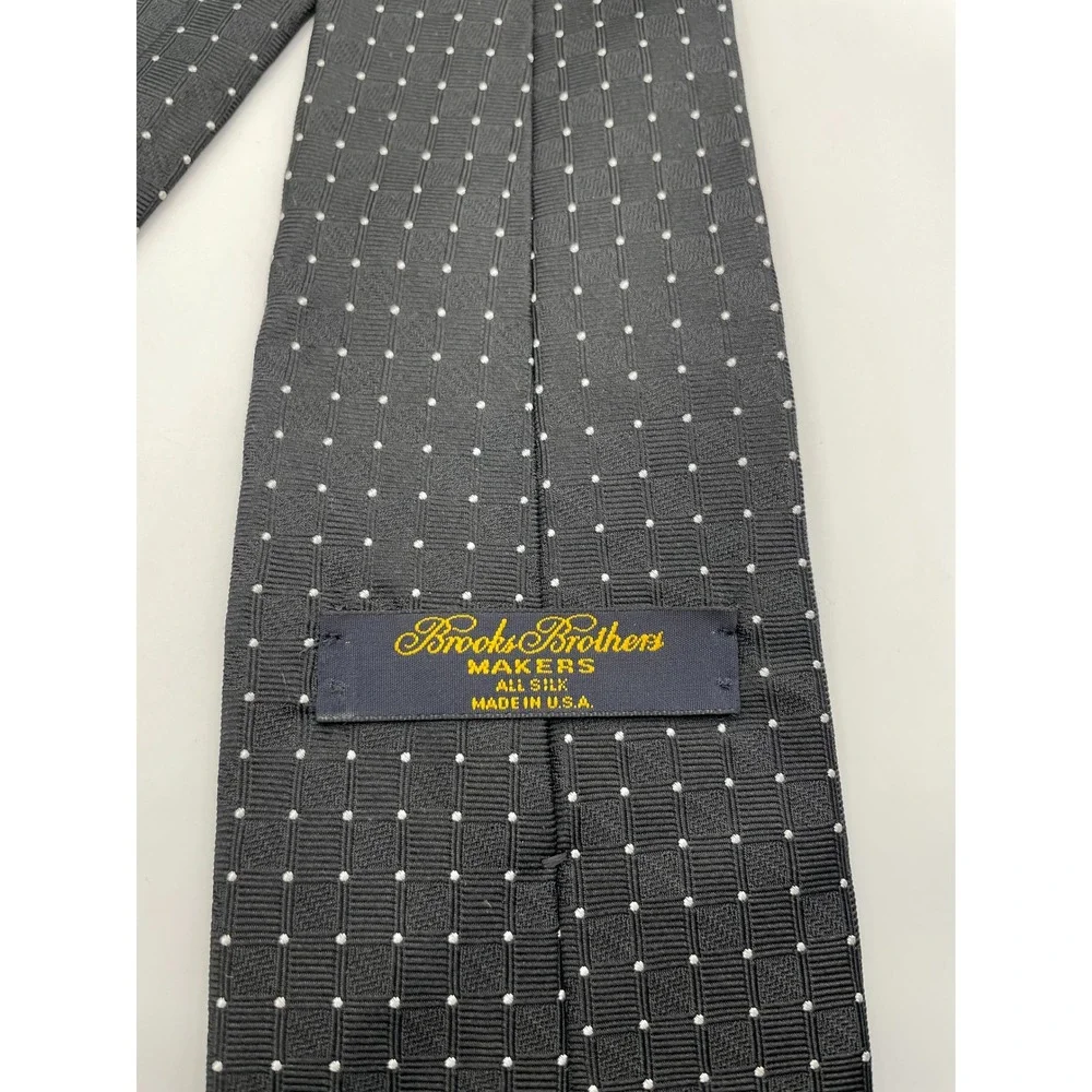 Brooks Brothers Makers Black Silver Geometric Pin Dot Silk Tie Made in USA Mens